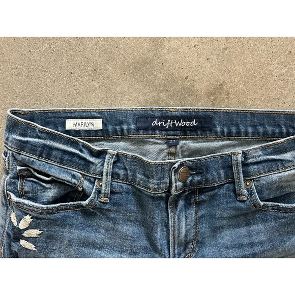 Driftwood Embroidered Marilyn Jeans Size 27 Floral Stretch Denim Blue White GUC - Picture 7 of 12